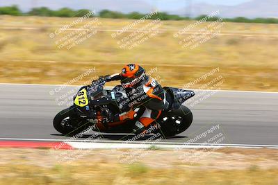 media/Apr-30-2023-CRA (Sun) [[020fcf5d43]]/Race 3-1000 Amateur Supersport/